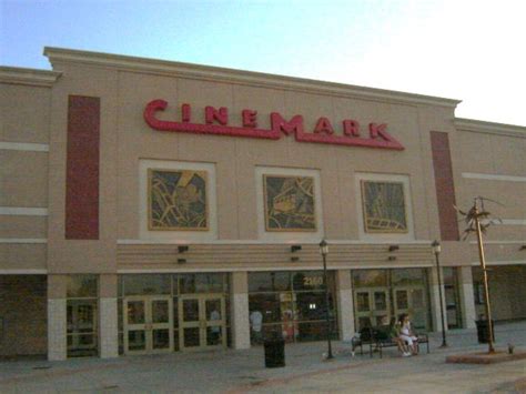 cinemark greeley